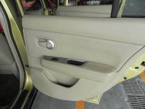 汽車內(nèi)室清洗材料