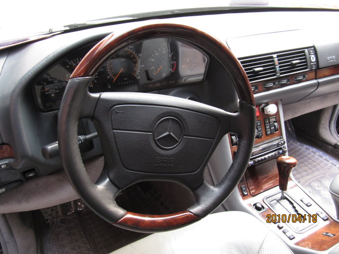 奔馳S600