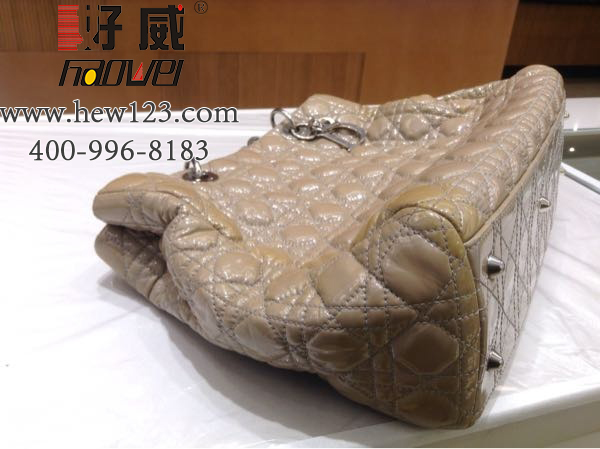 Dior包包翻新前