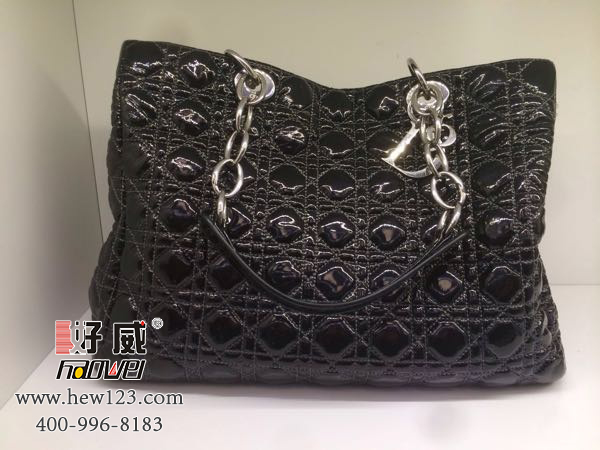 Dior包包翻新后
