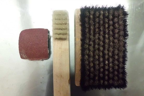 絨面鞋翻新工具