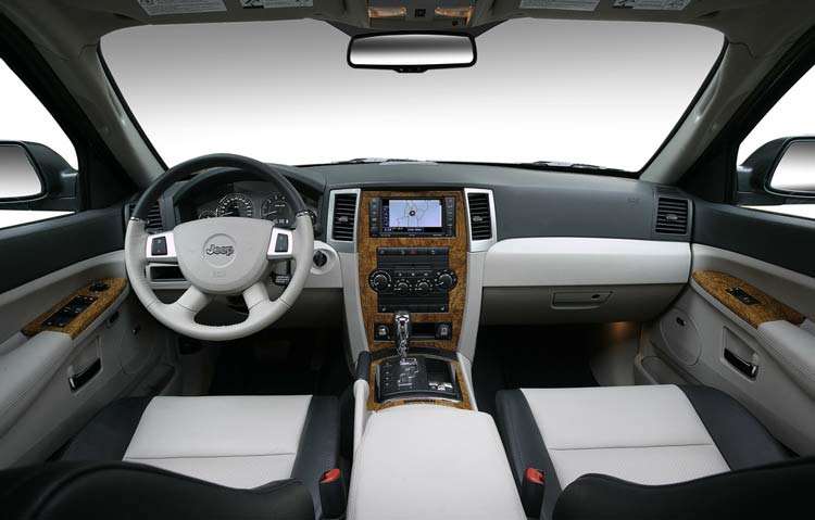 汽車內(nèi)部翻新