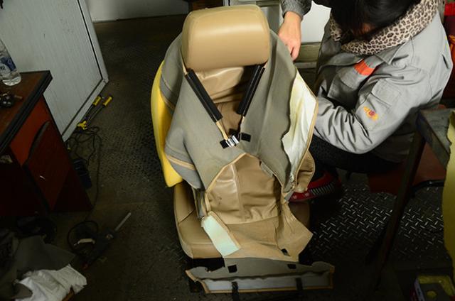 汽車(chē)內(nèi)飾翻新