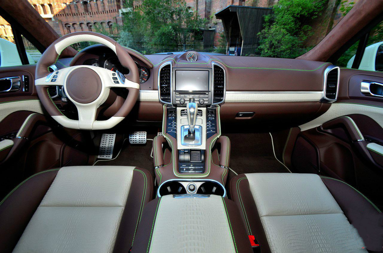 汽車(chē)內(nèi)飾10.jpg