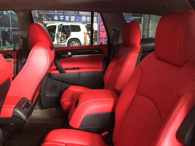 汽車內(nèi)飾改裝4.jpg