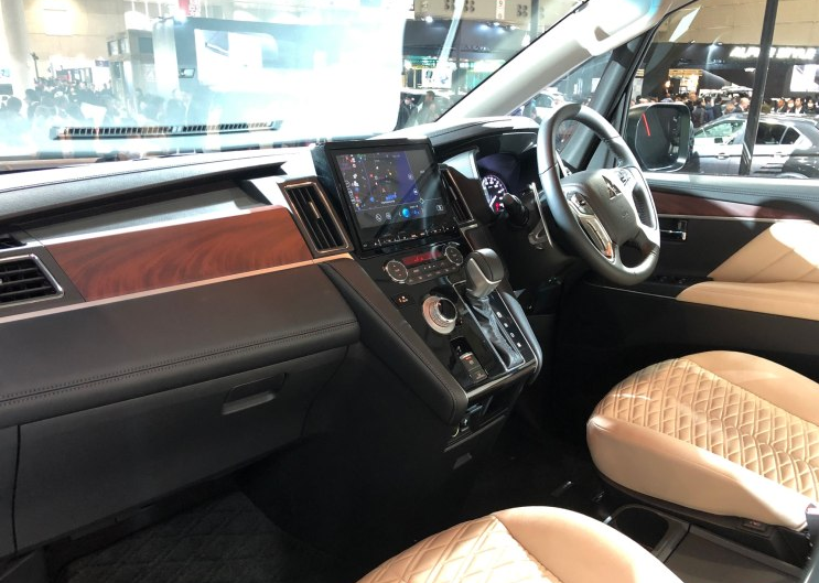 三菱汽車內(nèi)飾改裝4.png