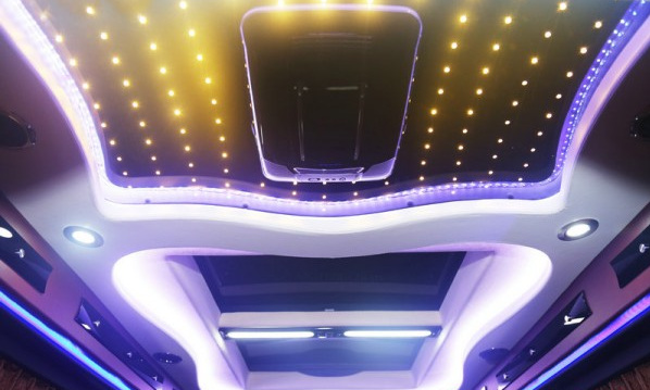 汽車內(nèi)飾改裝4.png