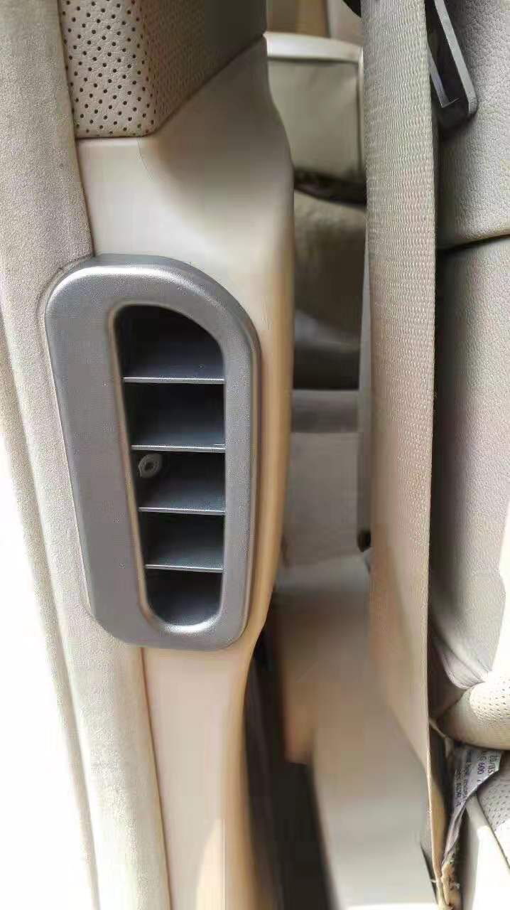 汽車內(nèi)飾修復15.jpg
