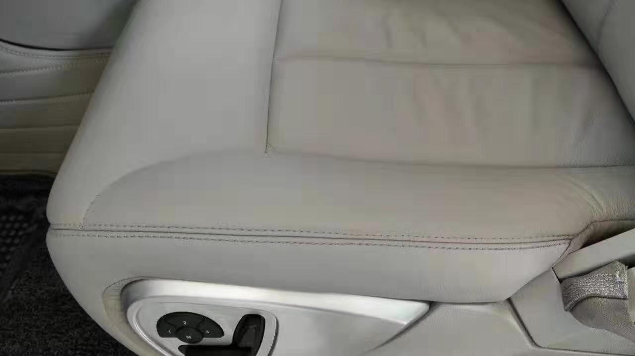汽車內(nèi)飾修復12.jpg