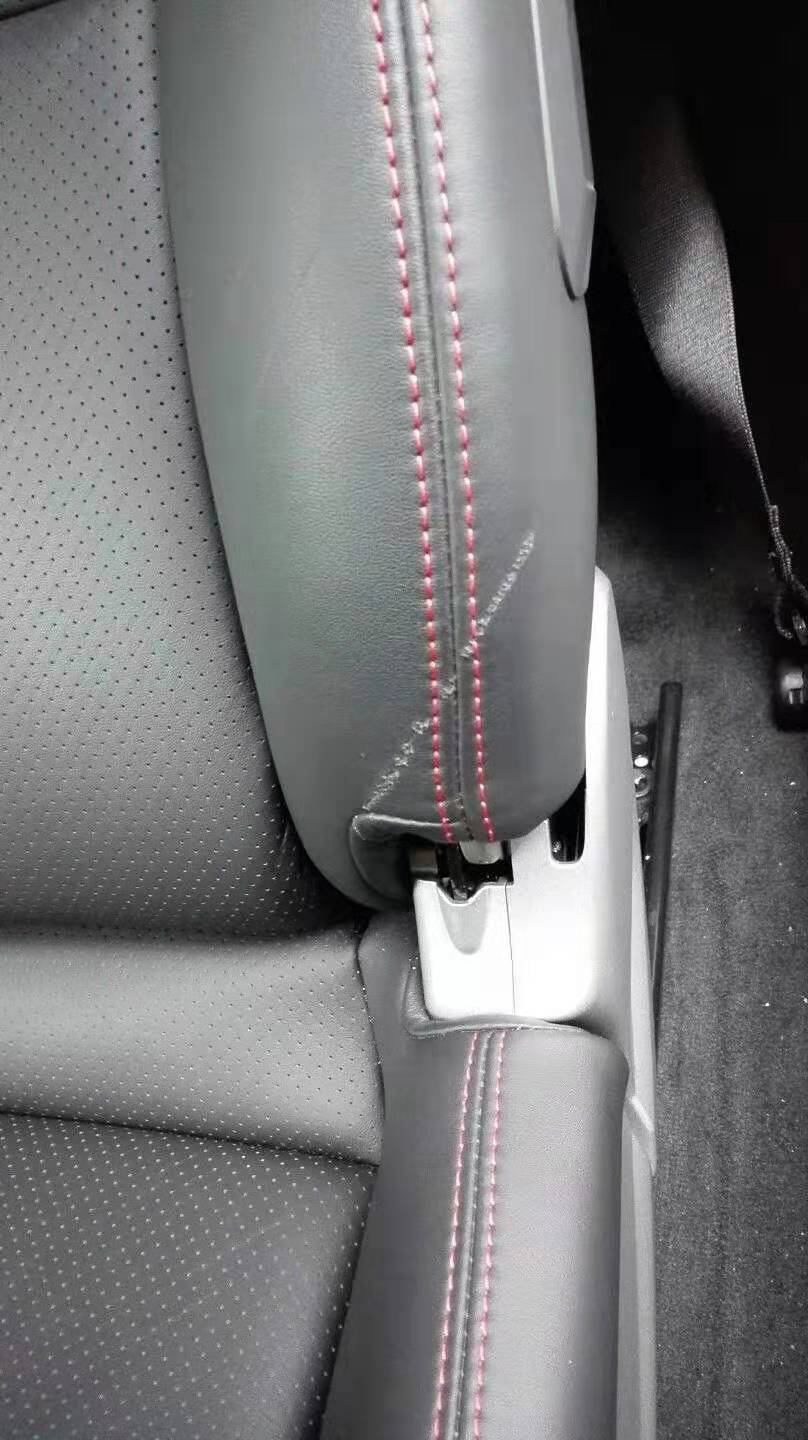 汽車內(nèi)飾座椅修復翻新為什么建議噴漆而不是換皮？